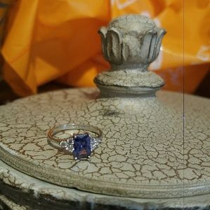 Swarvoski Sterling Silver ring